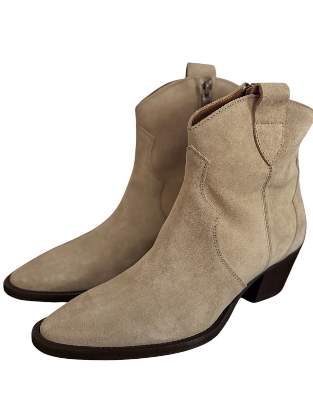 Cordani Italian “Penny” western inspired boots-sand suede light beige-Sz 38-NWT